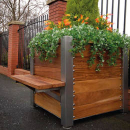 Made by hand in the UK these premium exterior plant containers have stainless corners & optional seats